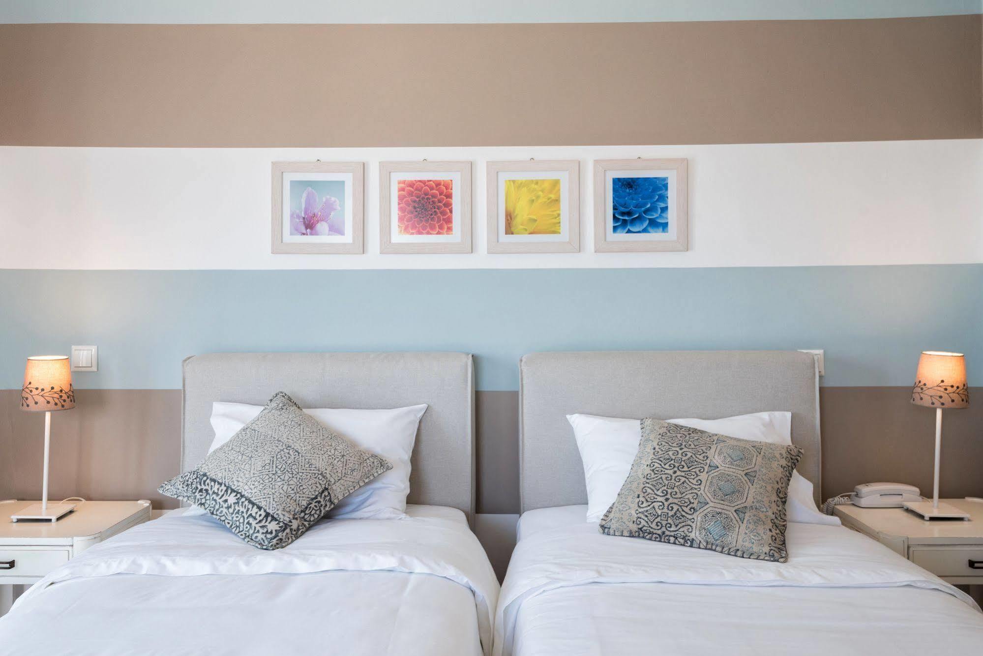 פארוס Hotel Oasis מראה חיצוני תמונה